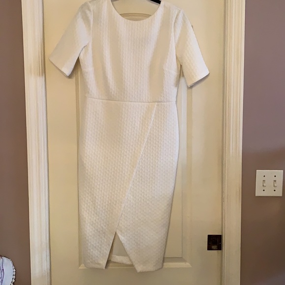 BEAUTIFUL ASOS ALL WHITE PENCIL DRESS - Picture 7 of 9
